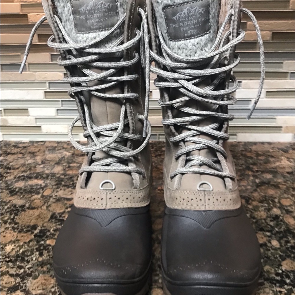 The North Face womens waterproof shellista boots